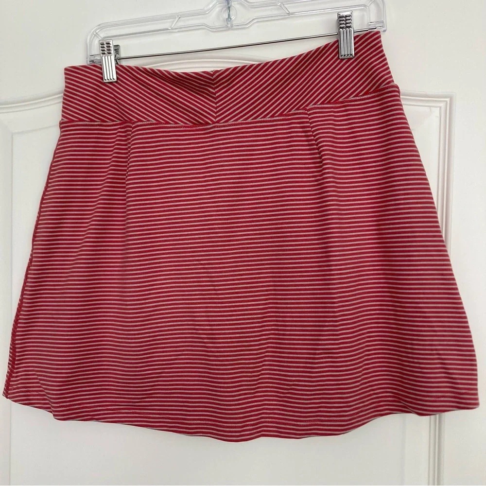 Title Nine striped Dream Skort - Picture 2 of 11